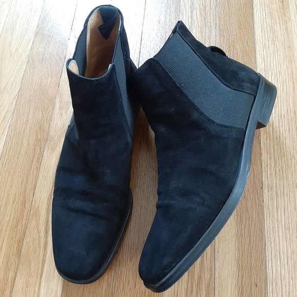 Roberto Botticelli Other - Roberto Botticelli Black Suede Chelsea Boots Size 41 / US 7 EUC